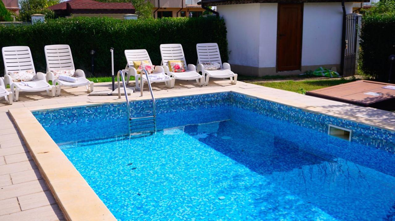Вила Помело - Family Villa Pomelo Bŭlgarevo エクステリア 写真